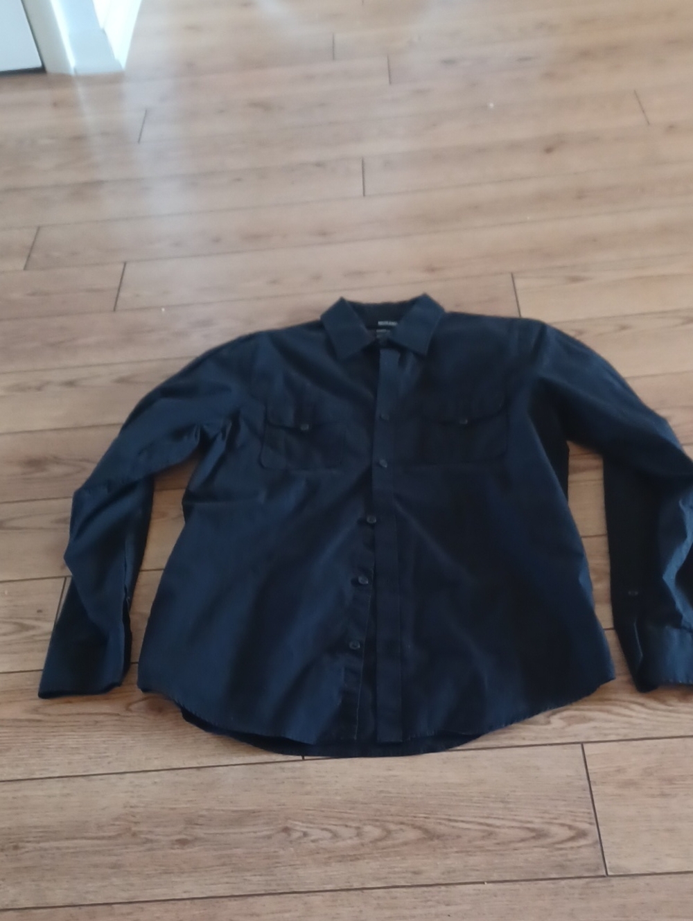 Murano Classic Long-Sleeve Button-Up Shirt - S Black Tab Sleeve 2 Pockets New